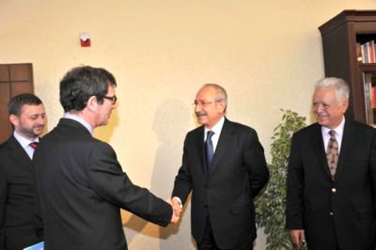 Ab Türkiye Delegasyonu Başkanı Rıpert, Kılıçdaroğlu'nu Ziyaret Etti