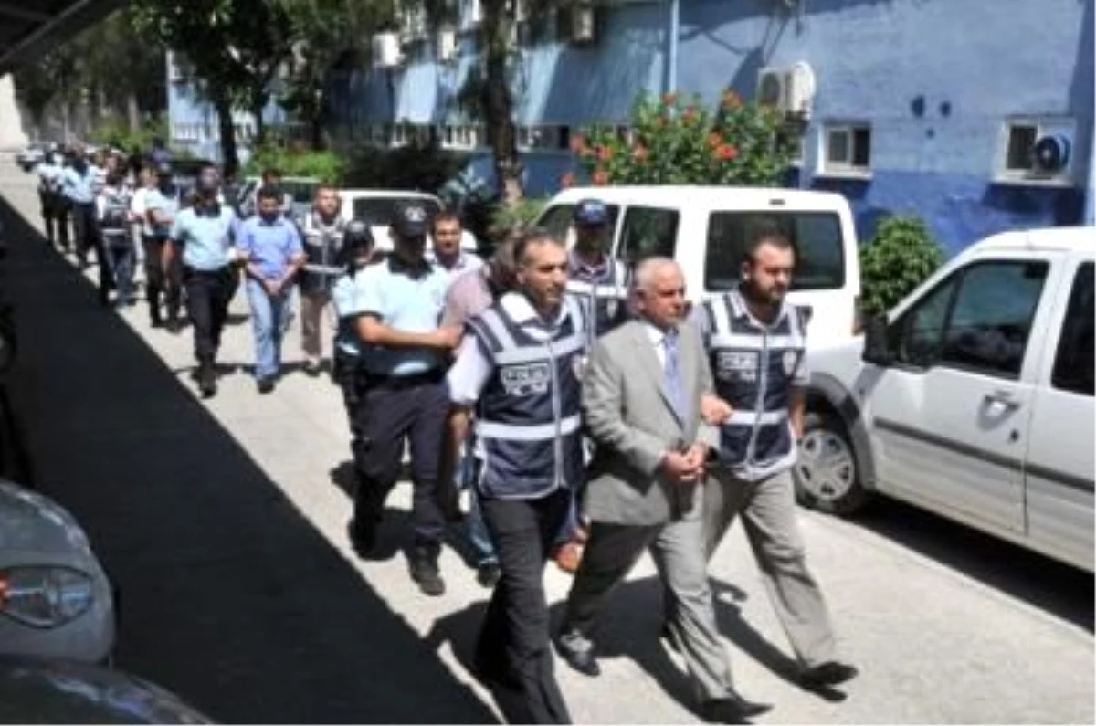 Adana Belediyesi Çete Davasında İlk Duruşma (2)
