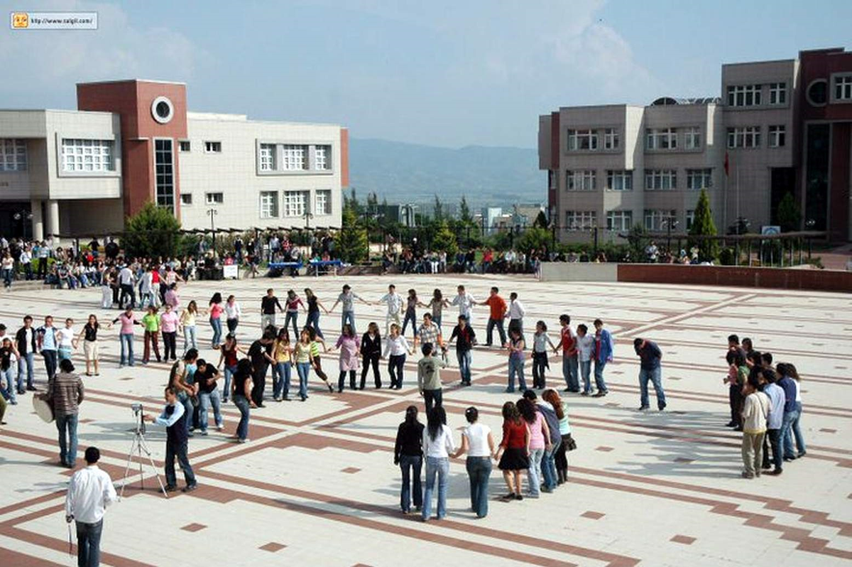 Adü Sosyal Bilimler Enstitüsü Büyümeye Devam Ediyor