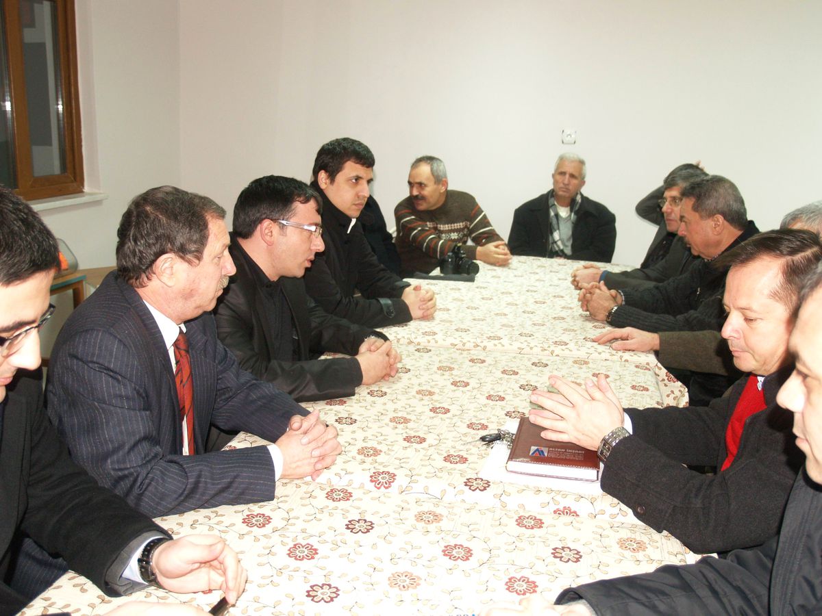 AK Parti Gelibolu Yönetiminden Şoförler Odası ile Evreşe Derneği'ne Ziyaret