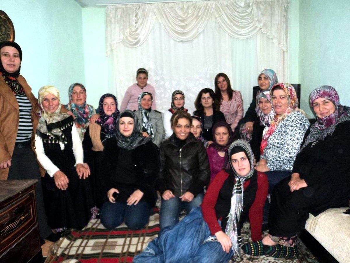 AK Parti Kadın Kolları Üyeleri Ev Toplantılarına Devam Ediyor