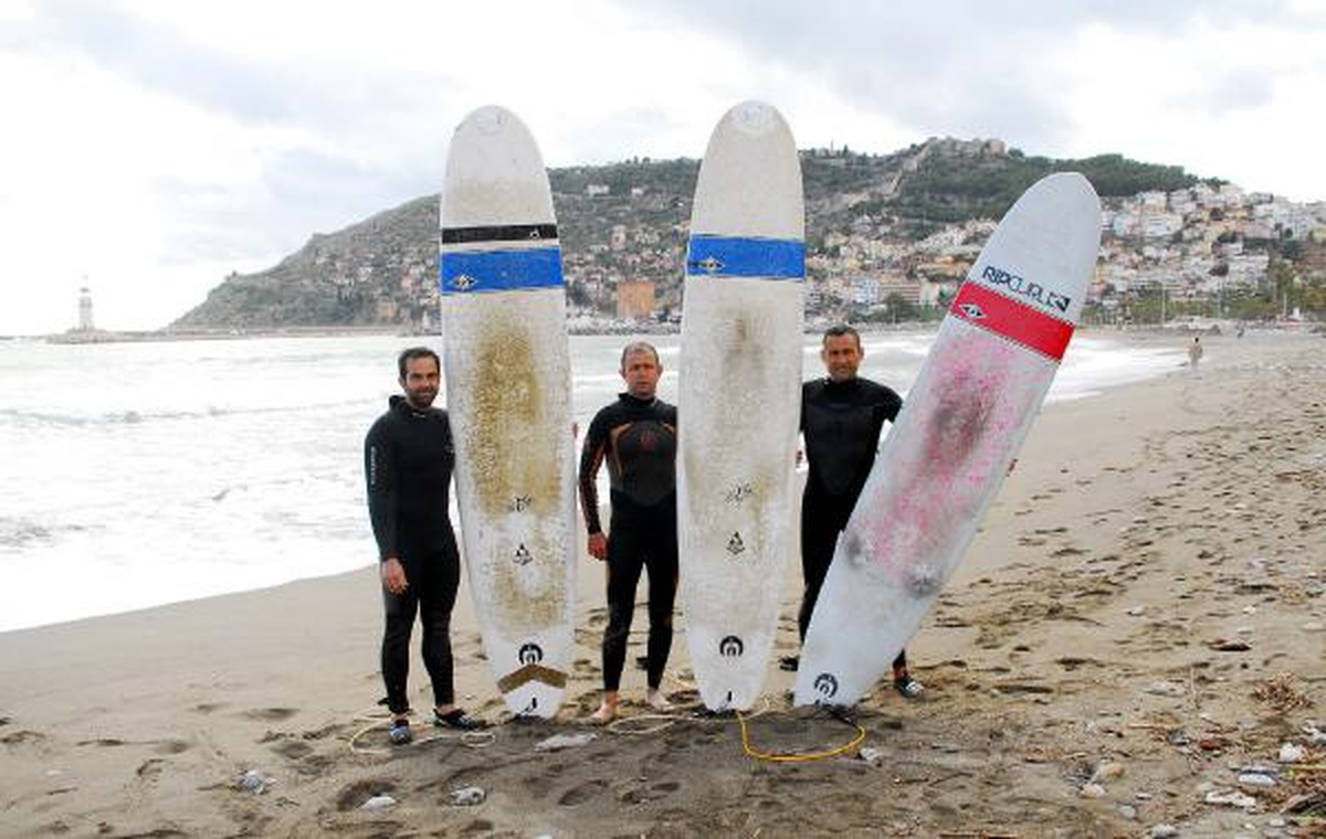 Alanya'da Kış Turizminin Yeni Gözdesi Sörf