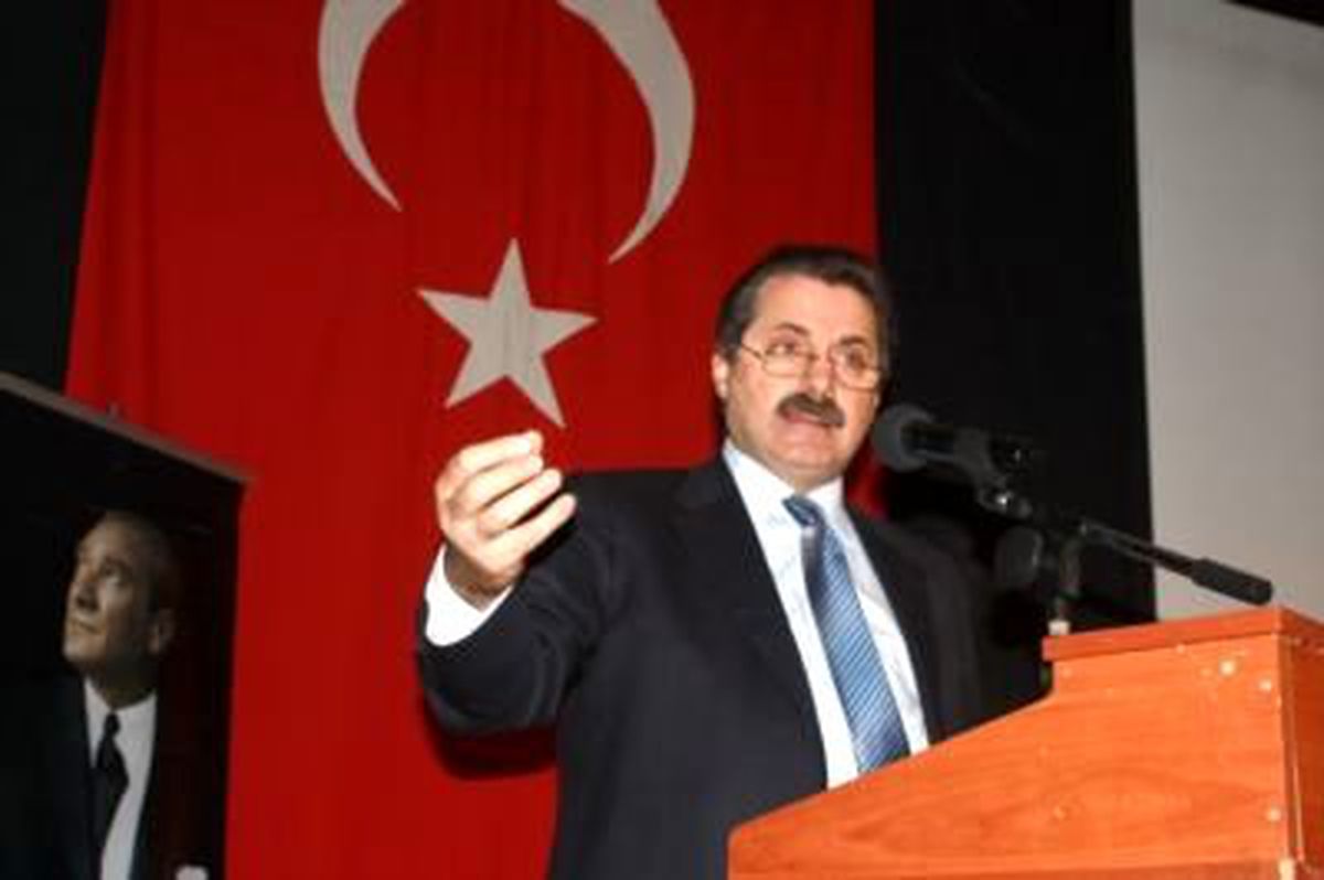 Bakan Çelik'ten 'Çalışma Barışı Bozulmayacak' Sözü