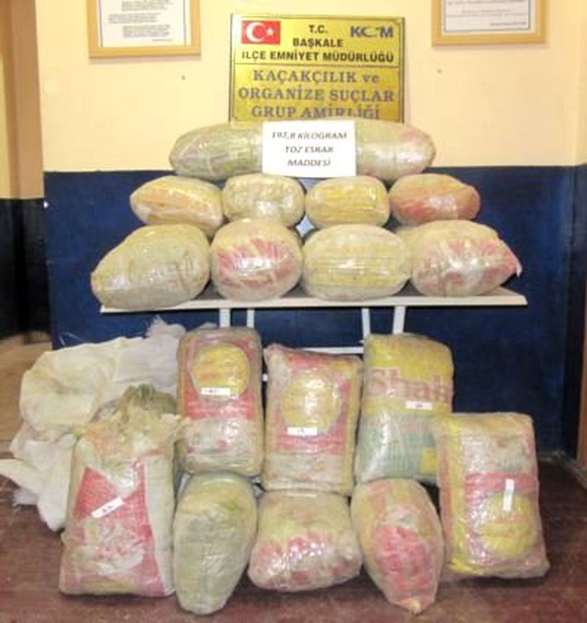 Başkale\'de 192 Kilo Esrar Ele Geçirildi