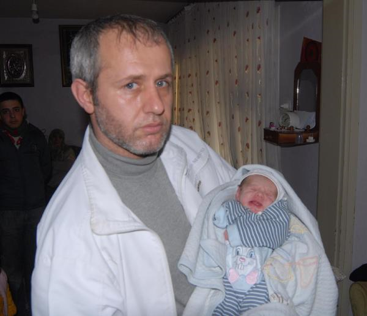 Bebeğini Dünyaya Getirdi, Öldü, Ailesi İsyan Etti