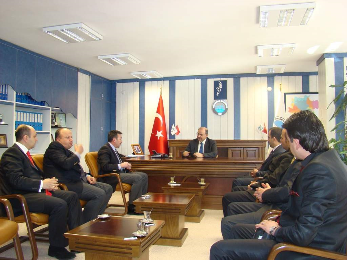 'Binalara Mühendislik Sinmeli'