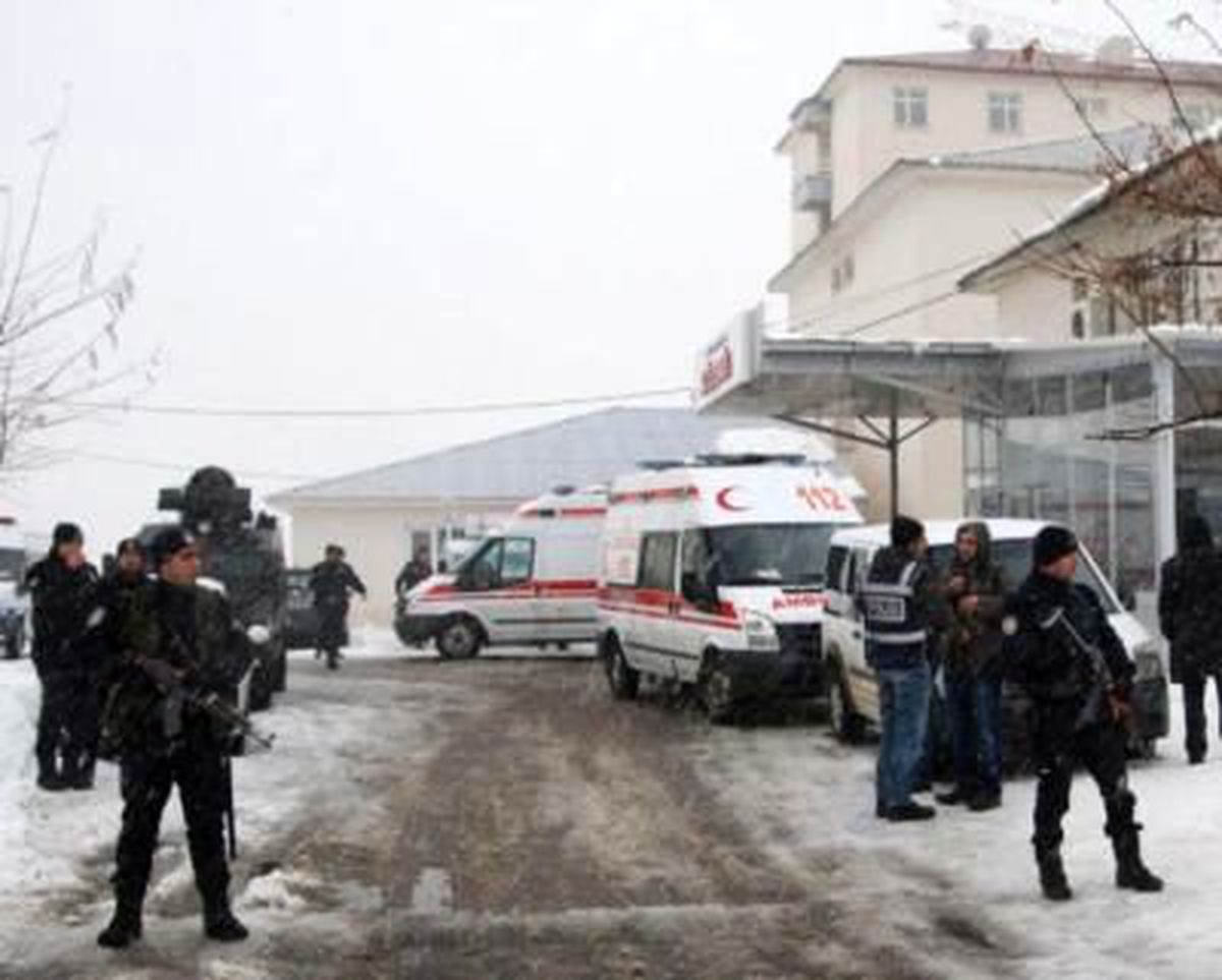 Bingöl'de Çatışma 9 PKK'lı Öldürüldü