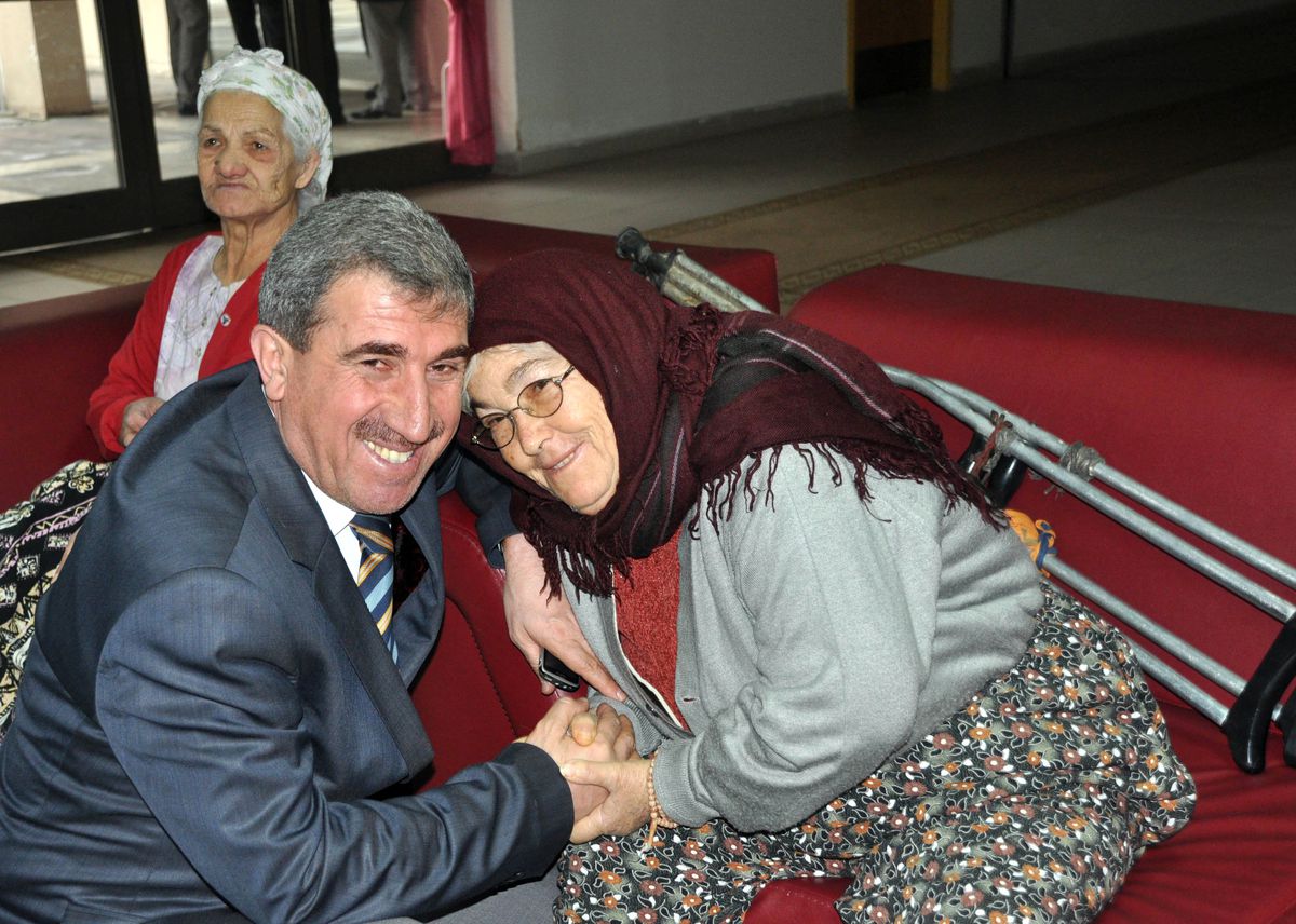 Bulut: 'Huzurevlerini Halka Açmayı Hedefliyoruz'