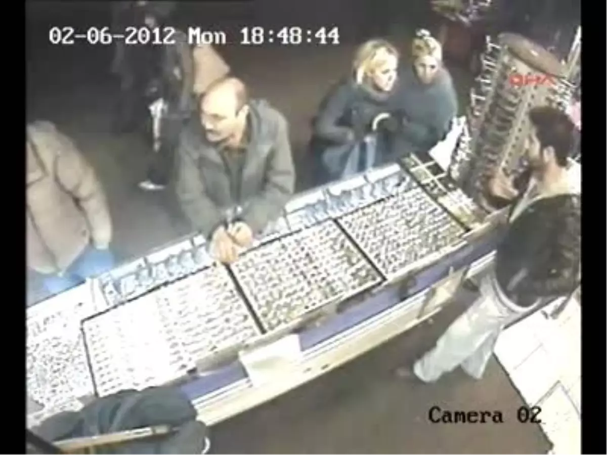 Gümüşçüden Yüzük Çalan Hırsız Yakalandı