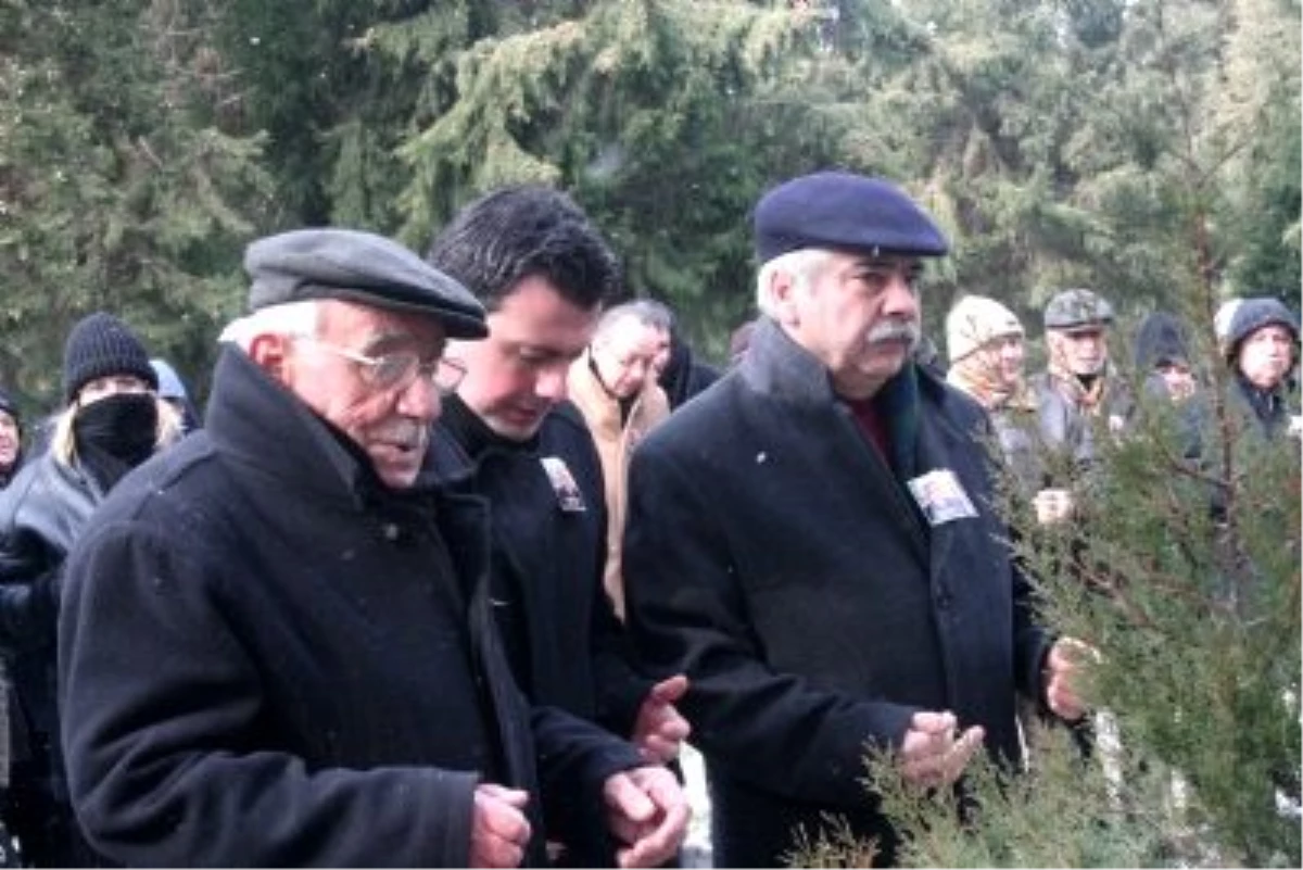 Keşan Belediyesi Mehmet Gemici Ve İsmail Eker İçin Anma Töreni Düzenledi.