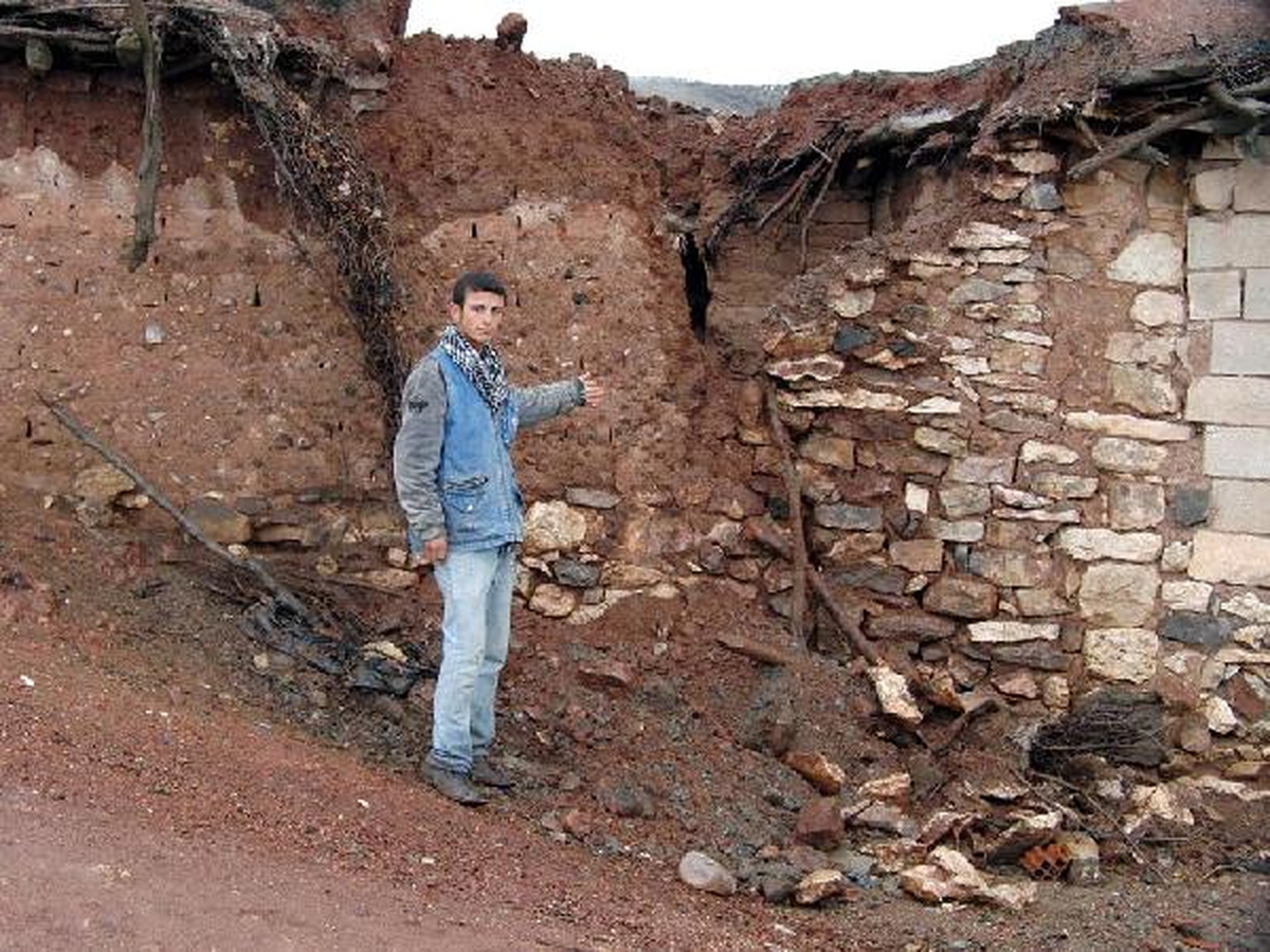 Kilis'te Heyelan Nedeniyle 4 Ev Boşaltıldı
