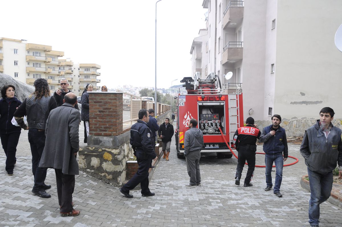 Kuşadası'nda Yangın