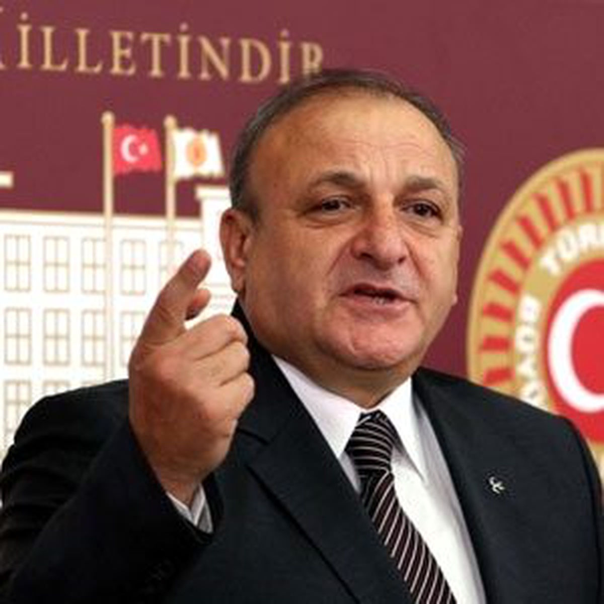Mhp'li Vural: 'Danışma Kurulu'nda Elma, Genel Kurul'da Armut Olmaz'