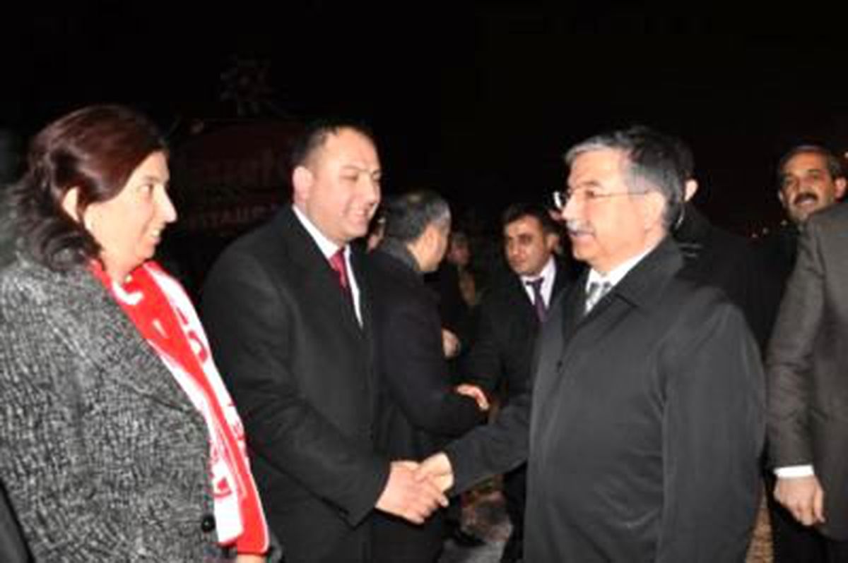 Milli Savunma Bakanı İsmet Yılmaz Sivas'ta
