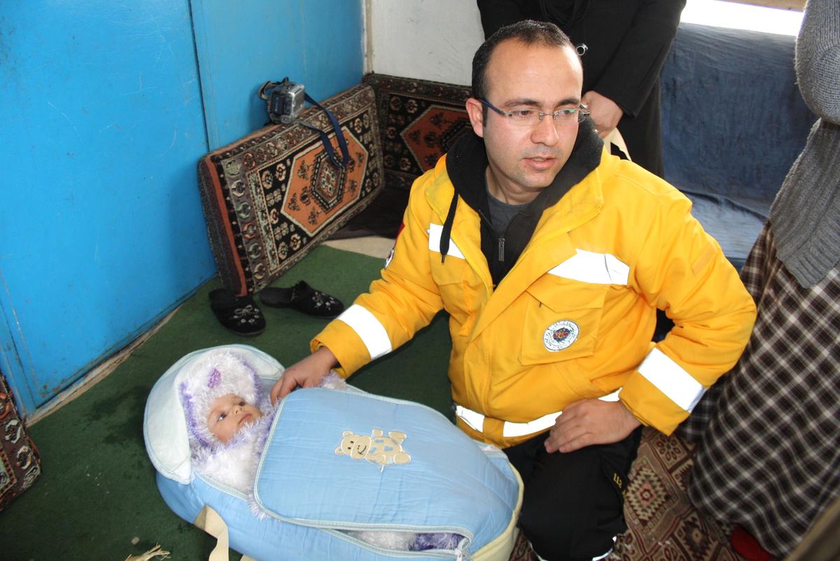 Sağlık Ekipleri, 5 Aylık Efecan İçin Seferber Oldu