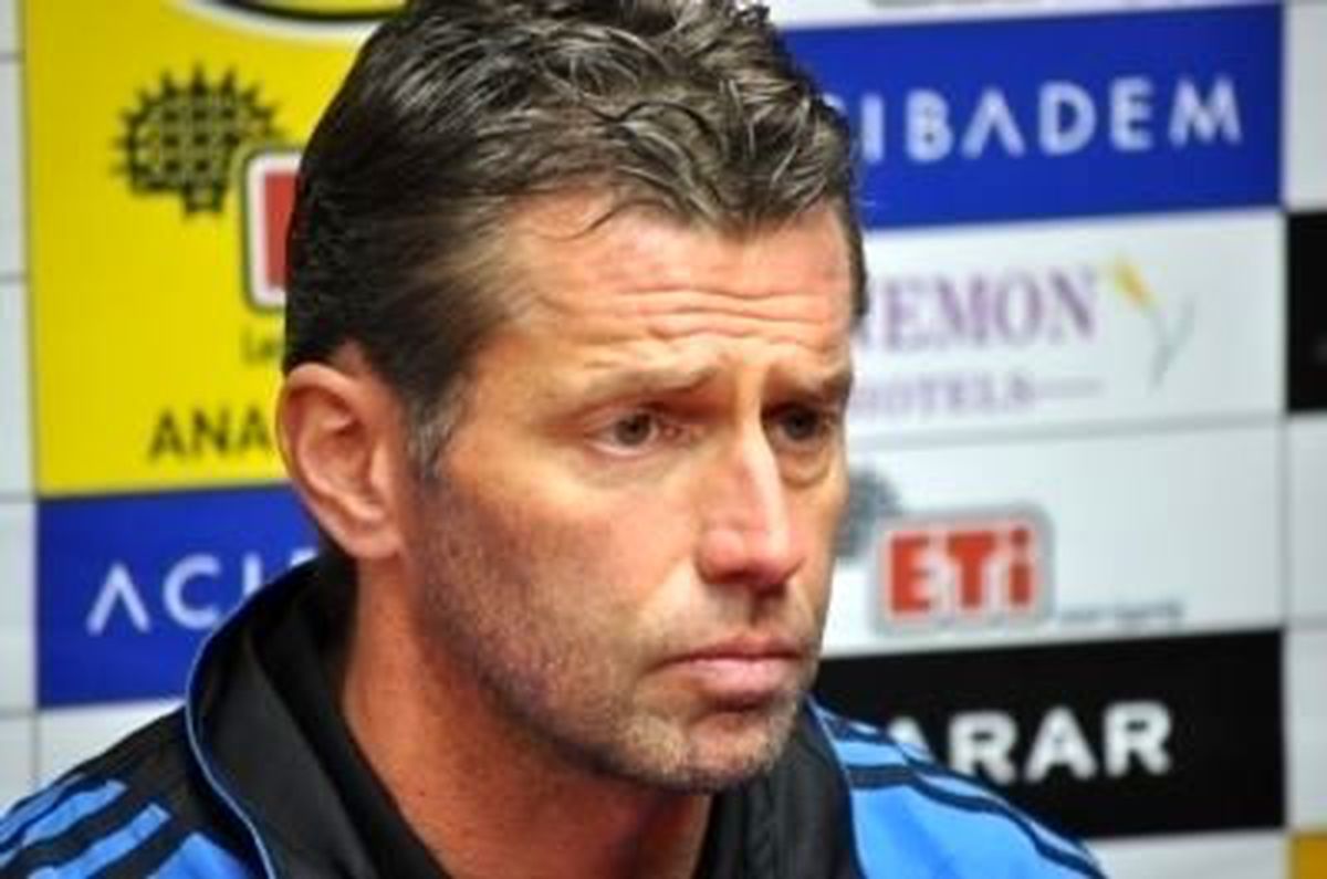 Skibbe Hertha Berlin'de Topun Ağzında