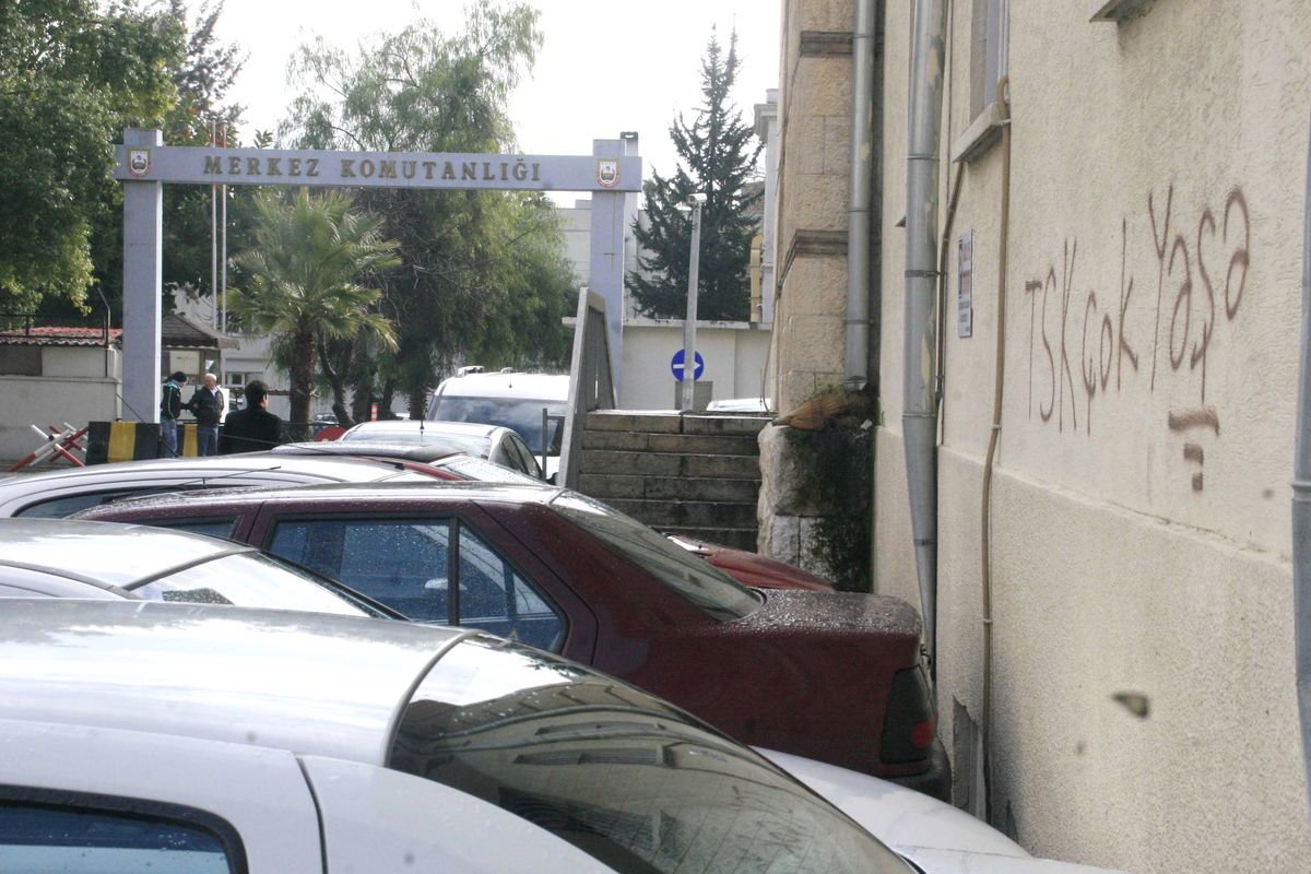 TSK'ya 'Duvar Yazısı' ile Destek