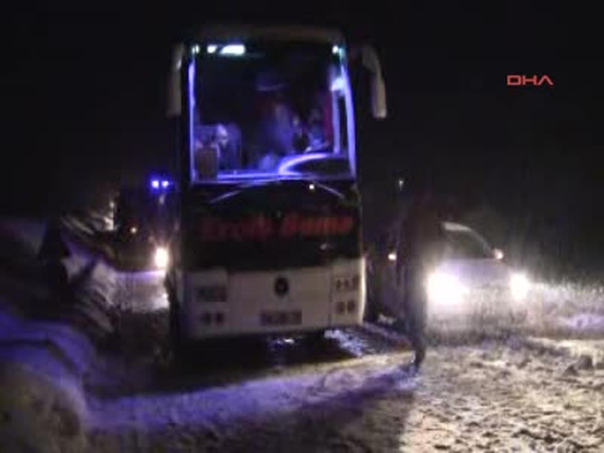 Van Karayolu Kapandı