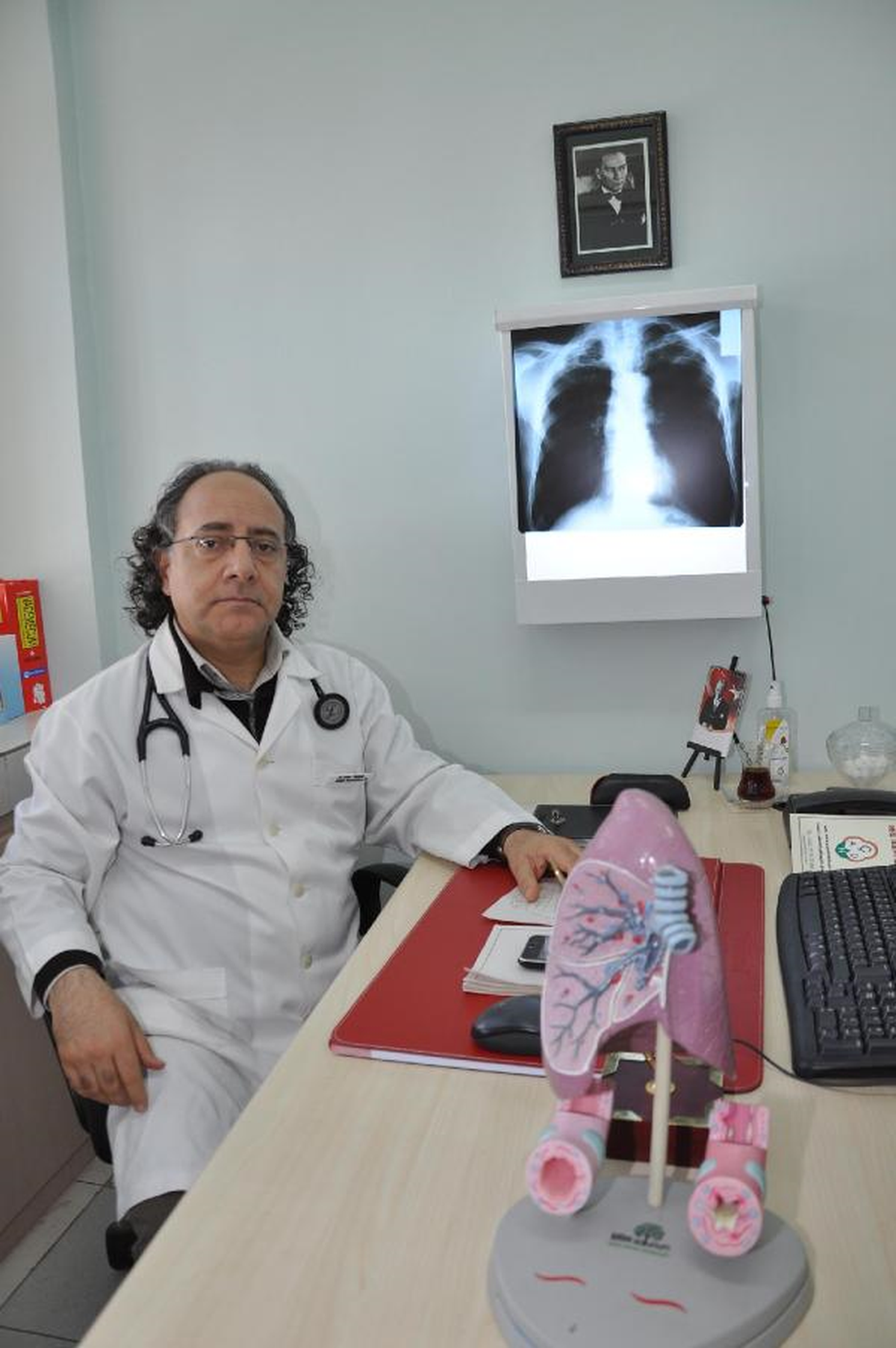 'Yılda 100 Bin Kişi Sigaradan Ölüyor'