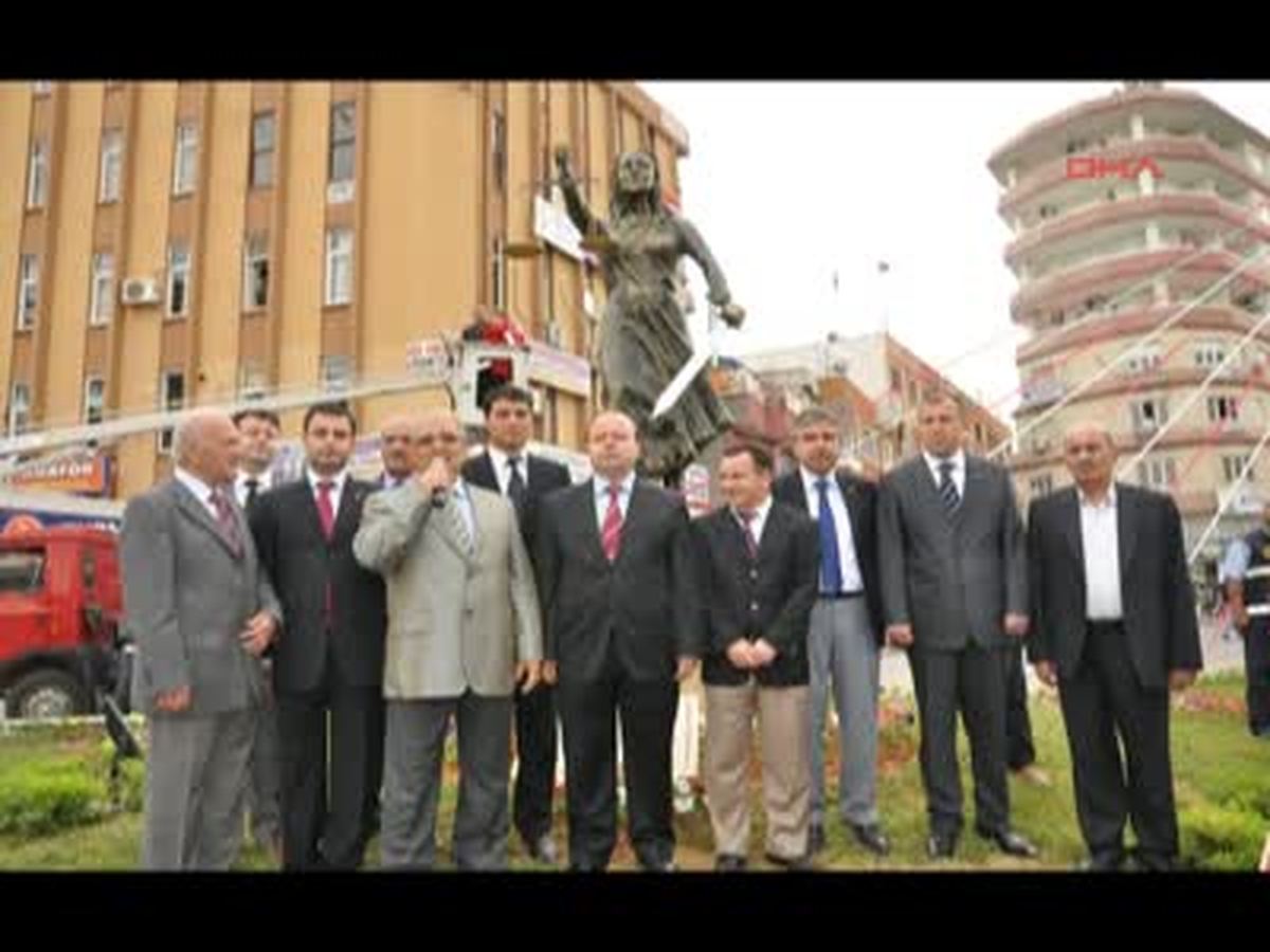 Adaletin Kılıcı Çalındı