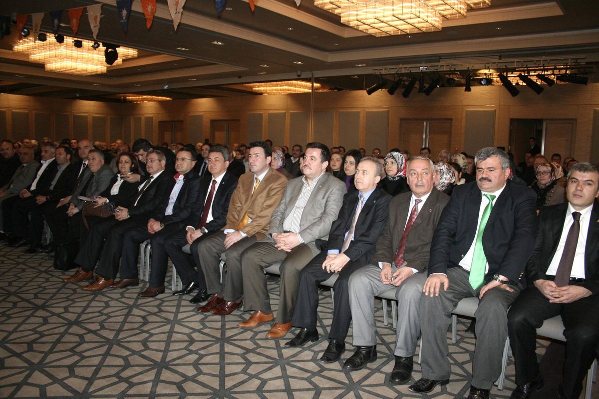 AK Parti 1. Yerel Yönetimler Şurası Toplantısı Yapıldı