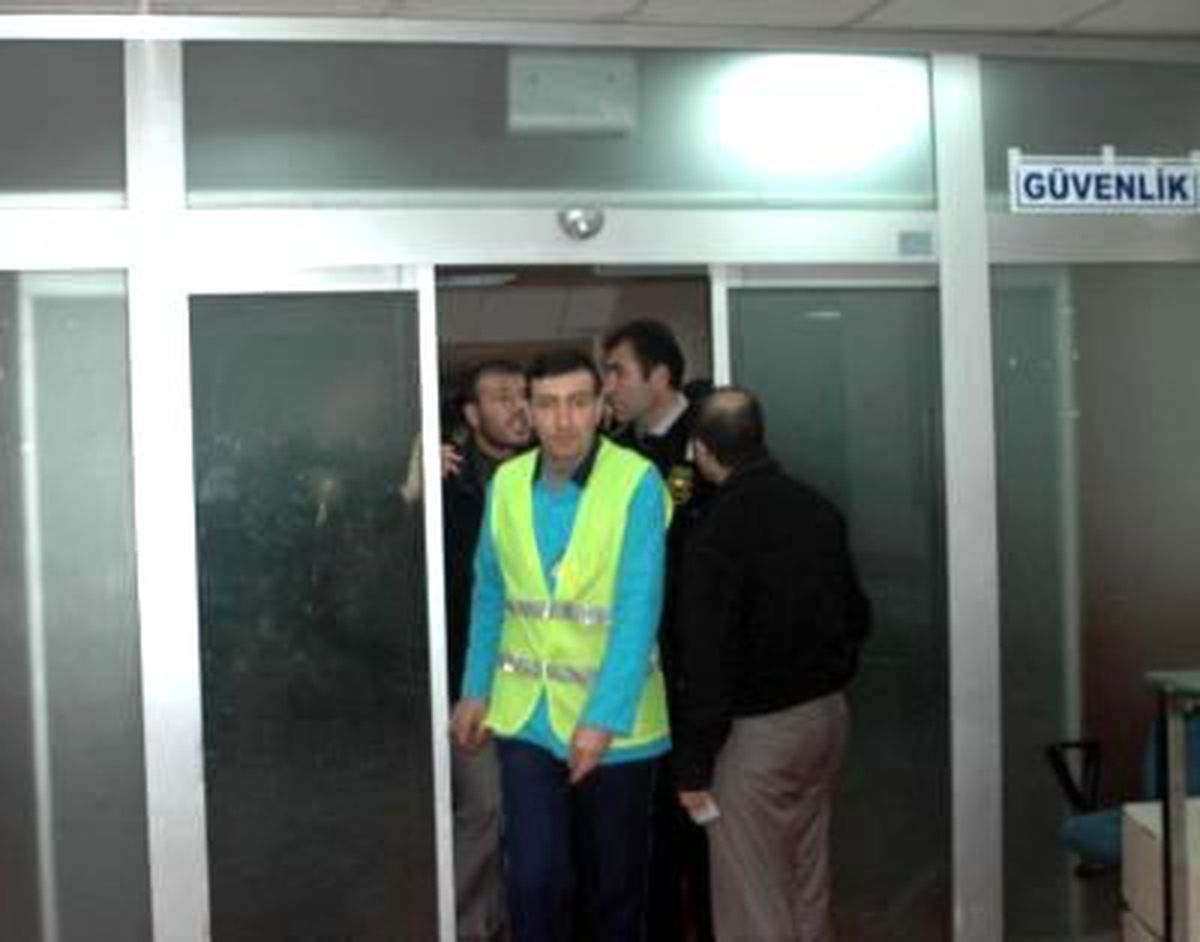 Ak Partili 2 Milletvekili Kazada Yaralandı