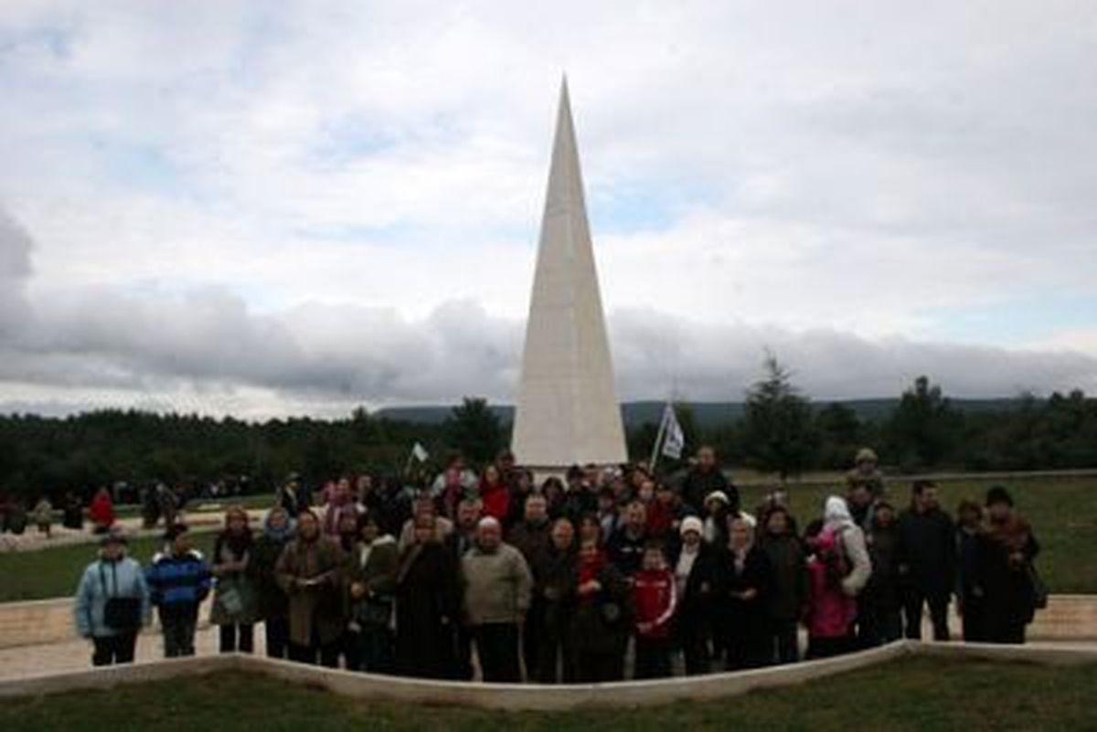 Bakırköylüler, Çanakkale Şehitlerini Anacak