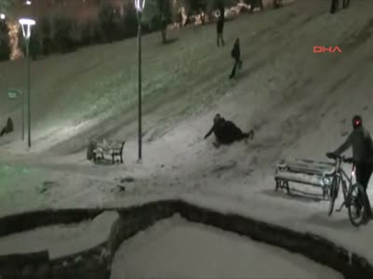 Başkent'ten Kar Manzaraları