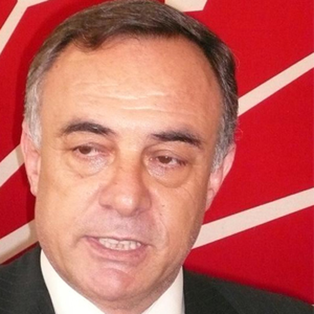 Chp'li Öztürk'ten 'Yürüyen Bomba' Sorusu