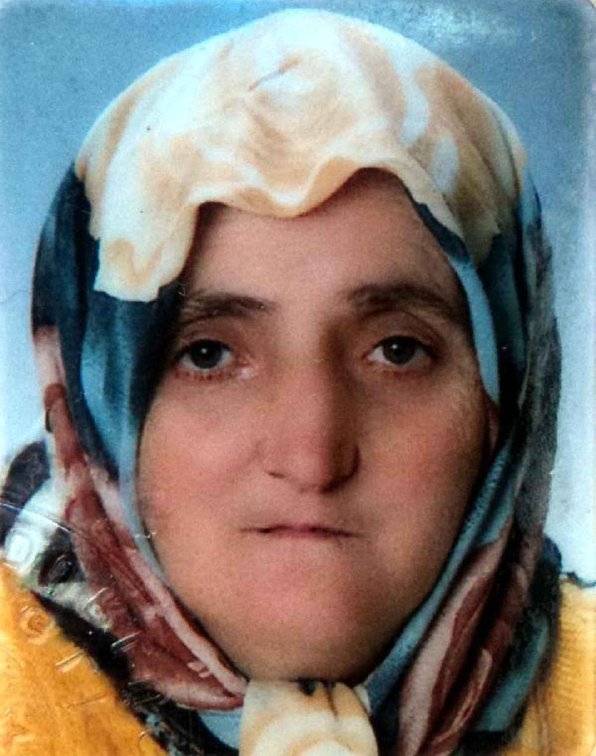 Eşini ve Kızını Kurtardı, Kendisi Öldü