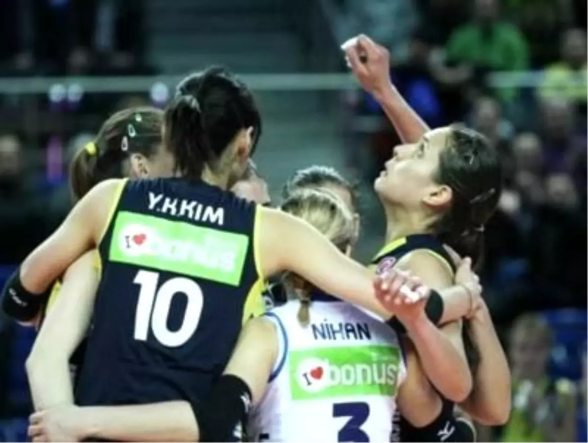 Filede Fenerbahçe Universal\'ın Hedefi Şampiyonluk