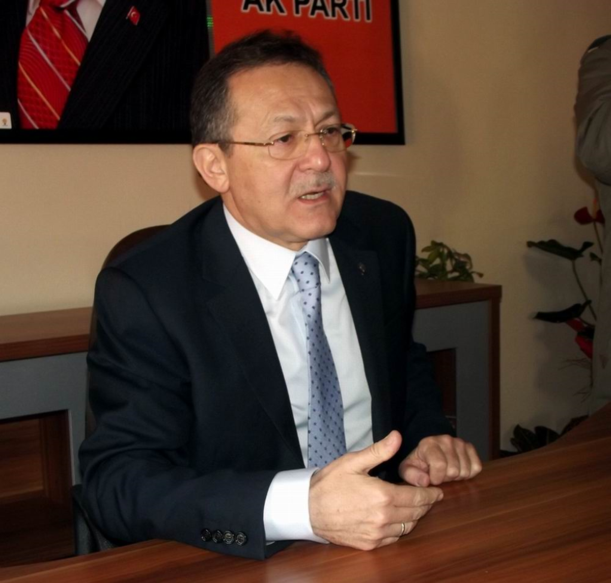 'Gençliğe Hitabe'yi Kaldırmak Gibi Bir Niyetimiz Yok'