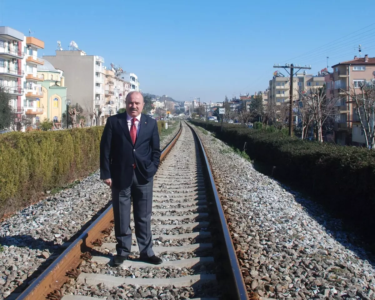 \'Hızlı Tren Projesine İzmir ve Denizli\'de Sahip Çıkmalı\'