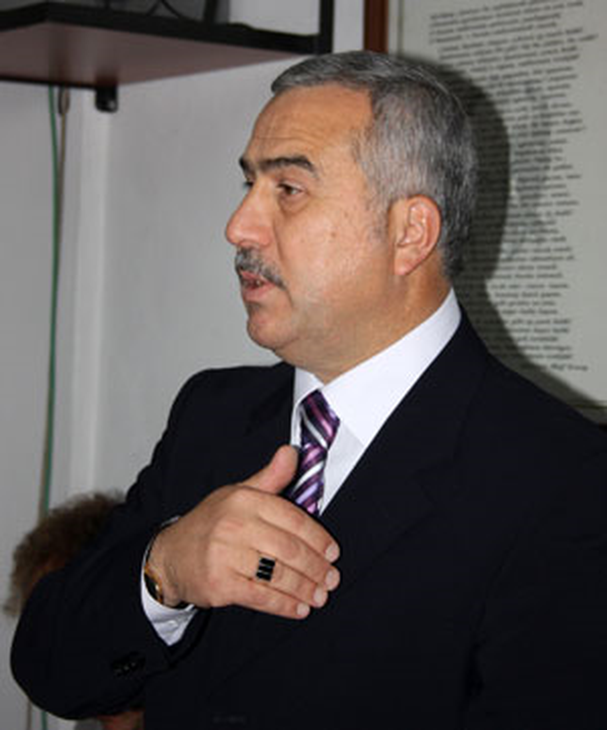'Kudretli ve Bilge Bir Padişahtı'