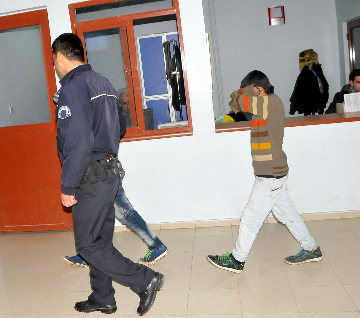 (Özel Haber) Küçük Hırsızlar Sağlık Ocağını Soymak İstedi