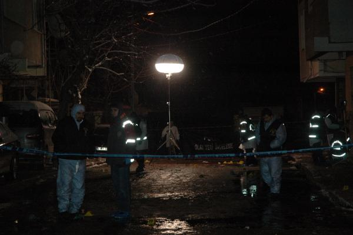 Polis Kaçan Bombacının Peşinde
