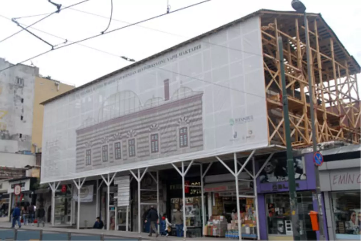 Ragıp Paşa Kütüphanesi Yenileniyor