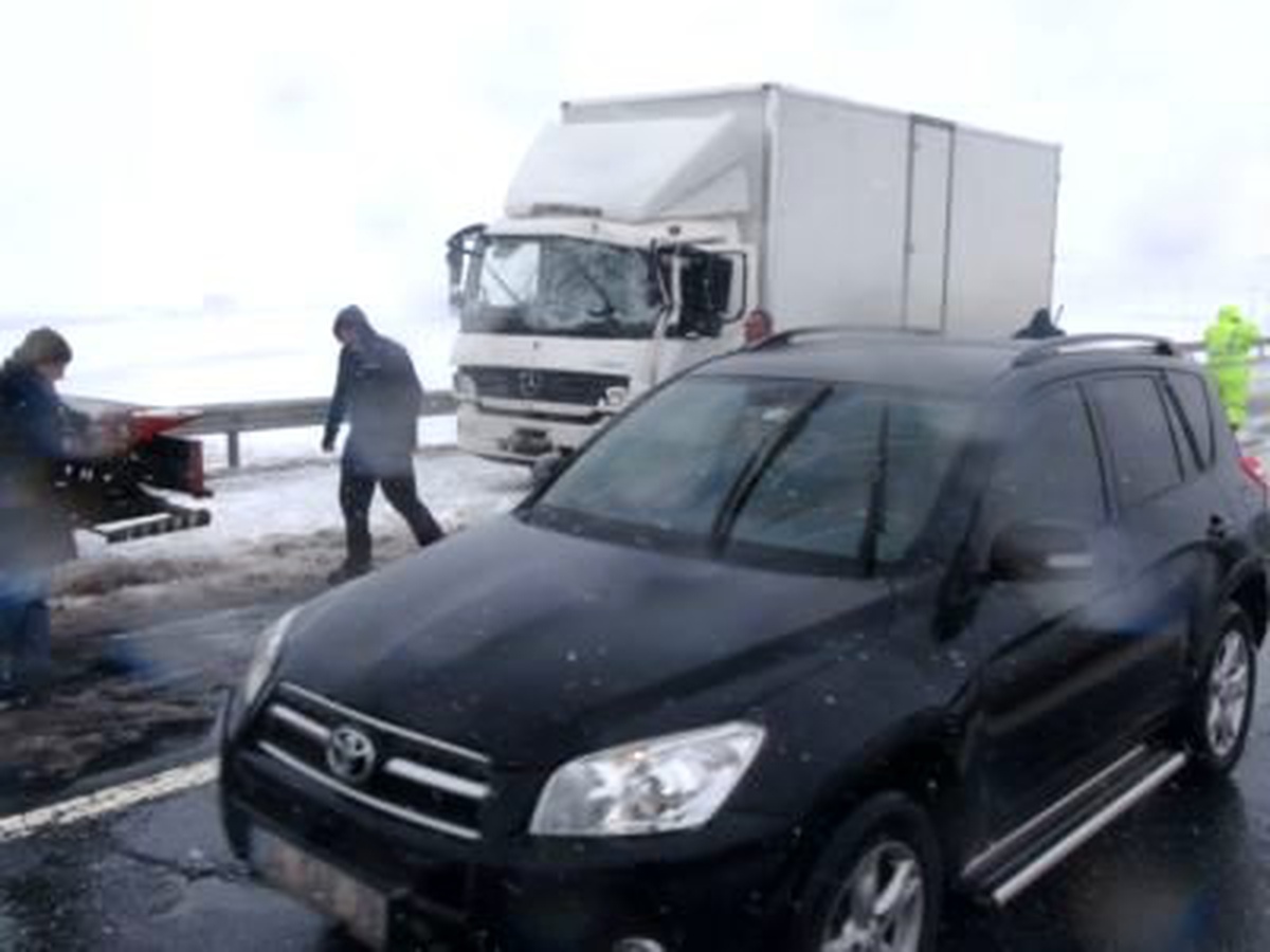 Silivri'de Kar Yağışı ve Tipi Kazalara Neden Oldu