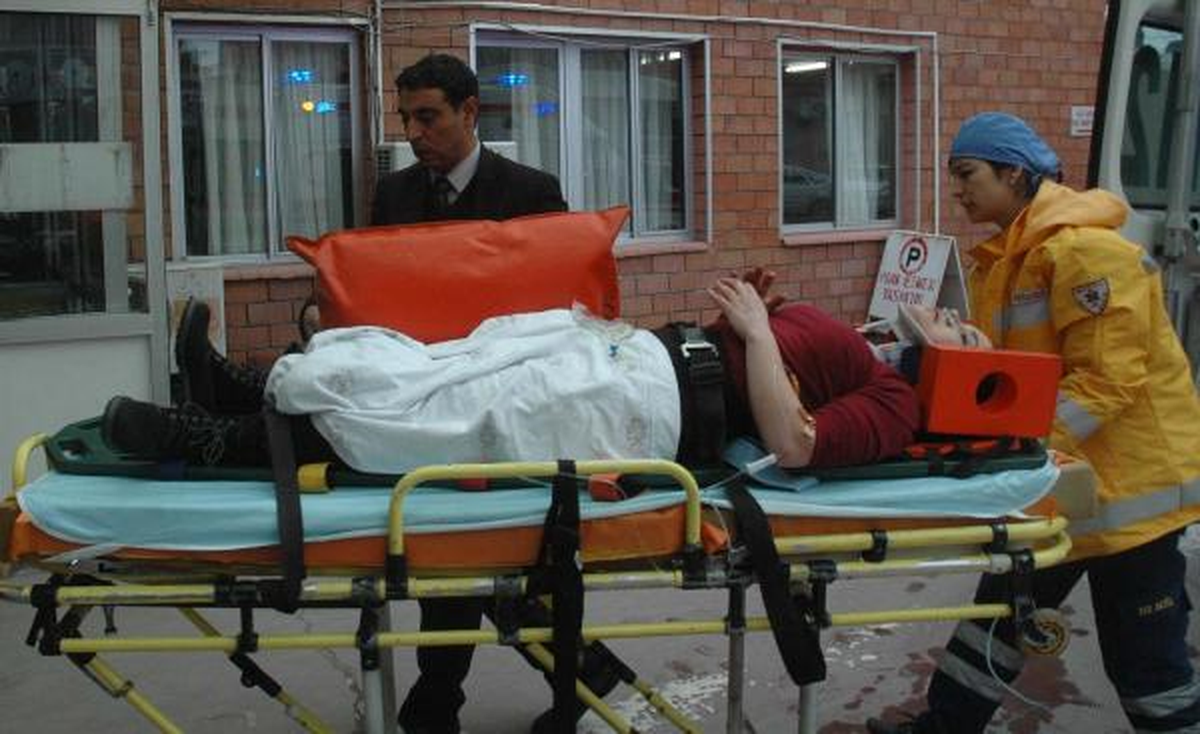 Uykusuzluk Kaza Getirdi: 1 Ölü, 4 Yaralı