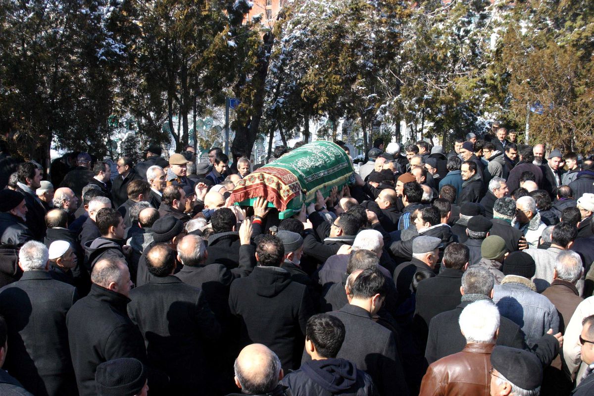 Bakan Davutoğlu\'nun Acı Günü