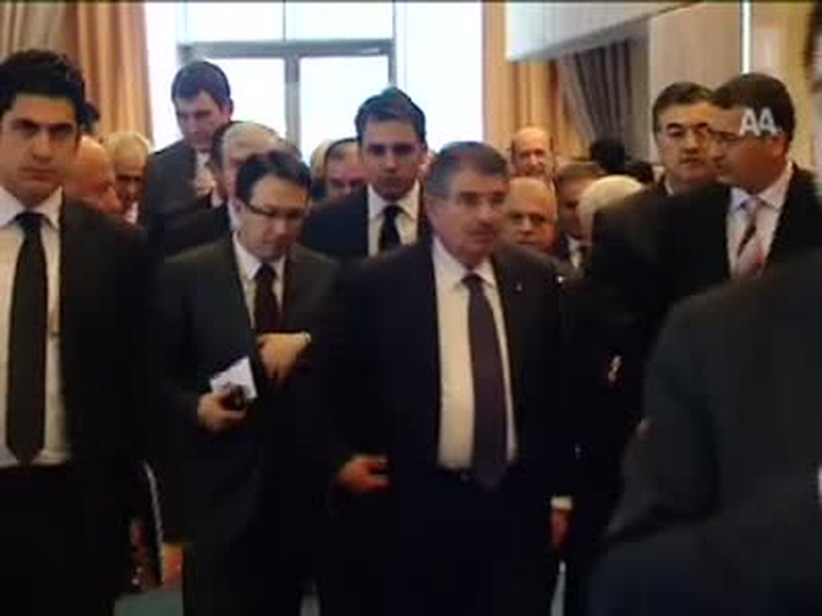 Bakan Şahin Soruları Yanıtladı