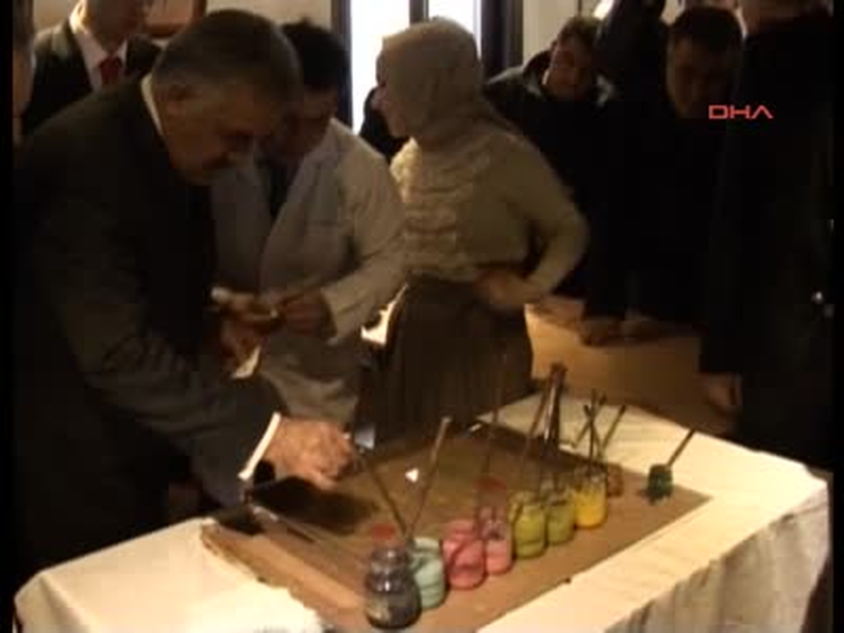 Bakan Yazıcı Kültür, Sanat ve Gençlik Merkezi Açtı