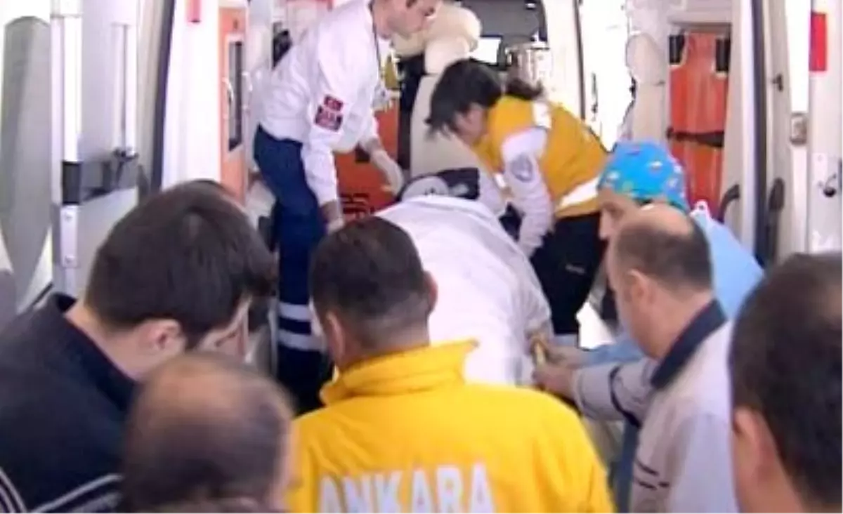 Başkentte Trafik Kazası: 2 Hafif Yaralı