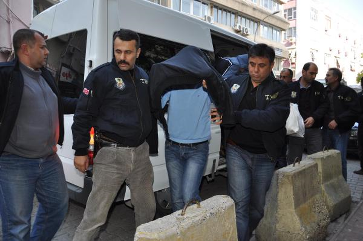 Casusluk Suçlamasıyla Gözaltına Alınan Eski MİT\'çi Adliyeye Getirildi