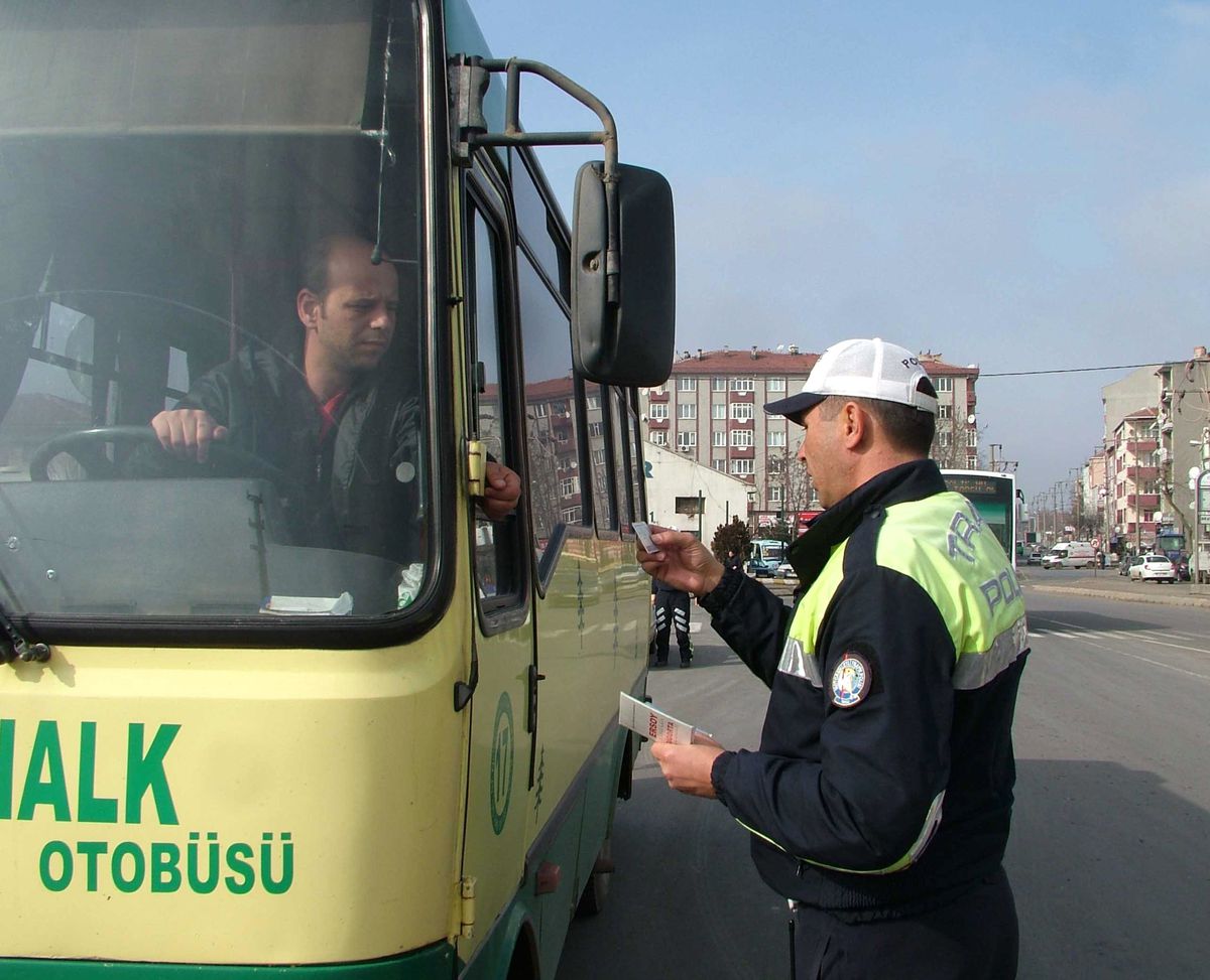 Çorlu\'da Minibüslere Sıkı Denetim