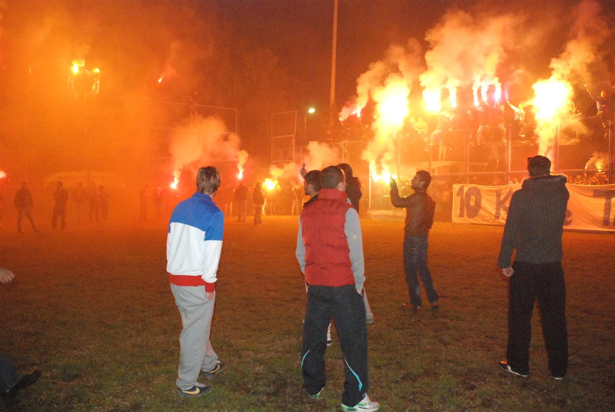 Demirspor Taraftarından Muhteşem Destek