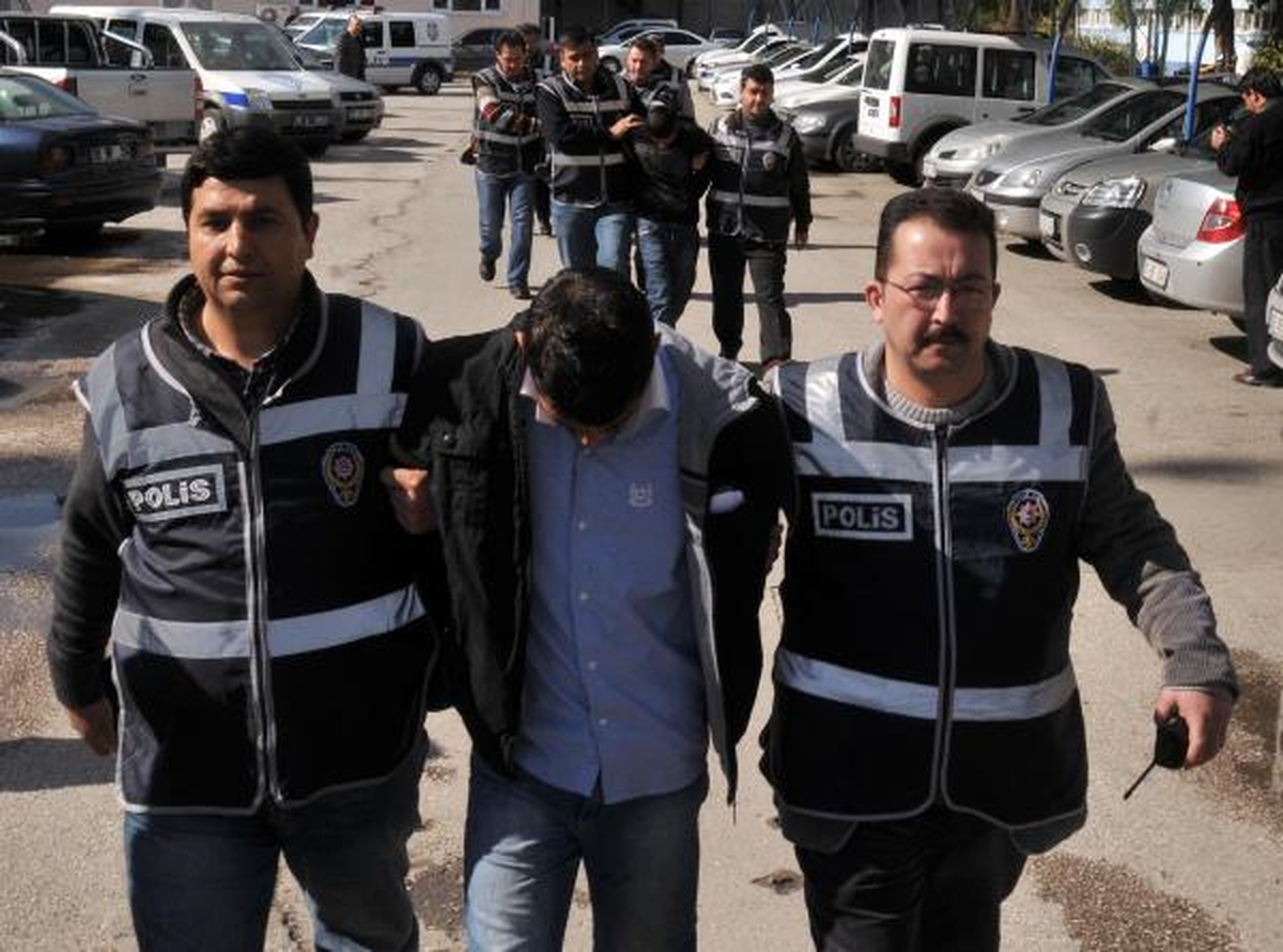 Gardıropta Yakalanan Hırsızlık Şüphelisi Serbest Kaldı