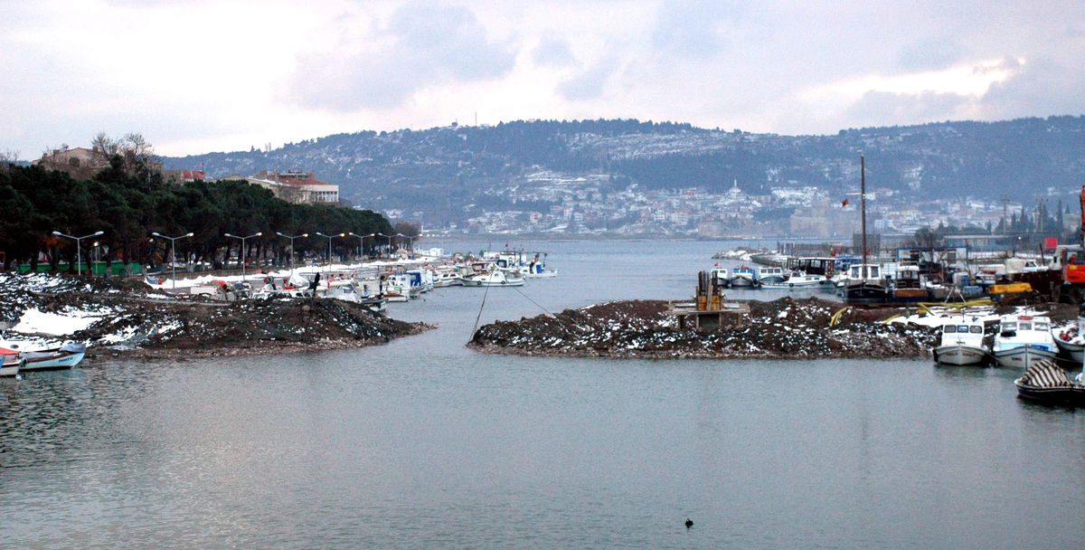 İnönü Köprüsünün Yapımı Sürüyor