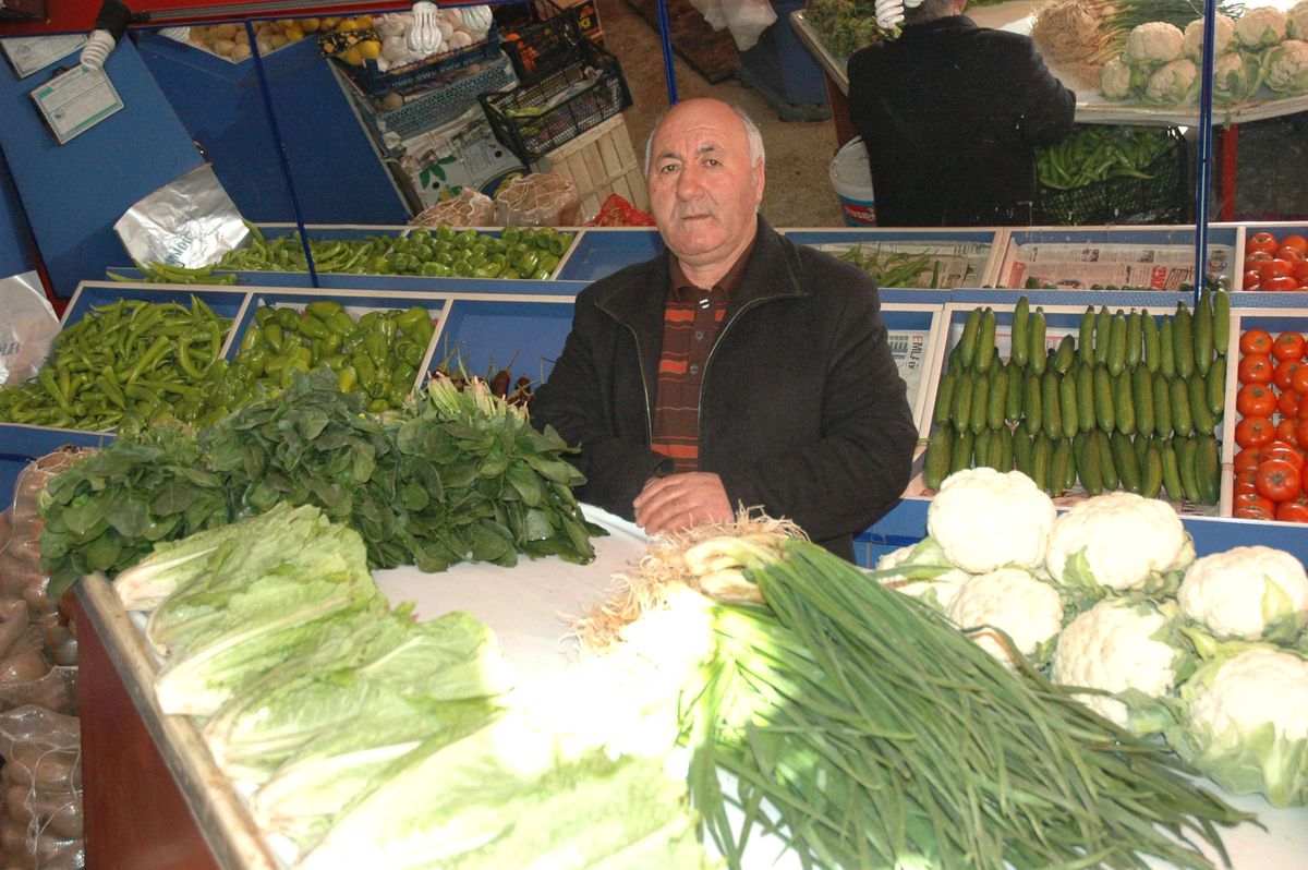 Soğuk Hava Sebze Meyve Fiyatlarını da Etkiledi