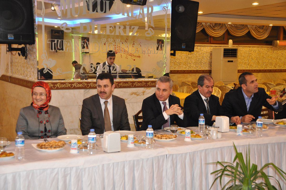 Aile ve Sosyal Politikalar İl Müdürlüğü Kaynaşma Gecesi Düzenledi